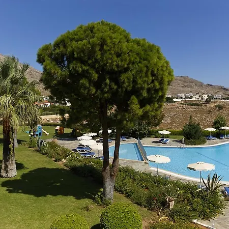 Di Hotell 3*